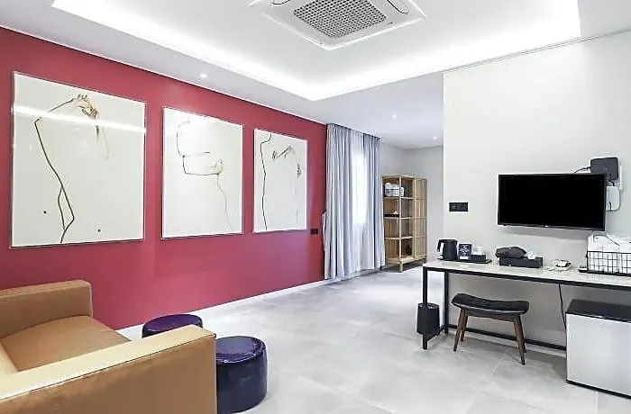 Отель Hongdan 3*
